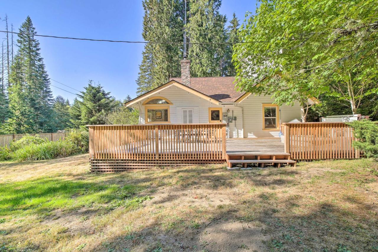 Cozy Black Bear Retreat By Mount Rainier! Ashford Exteriör bild