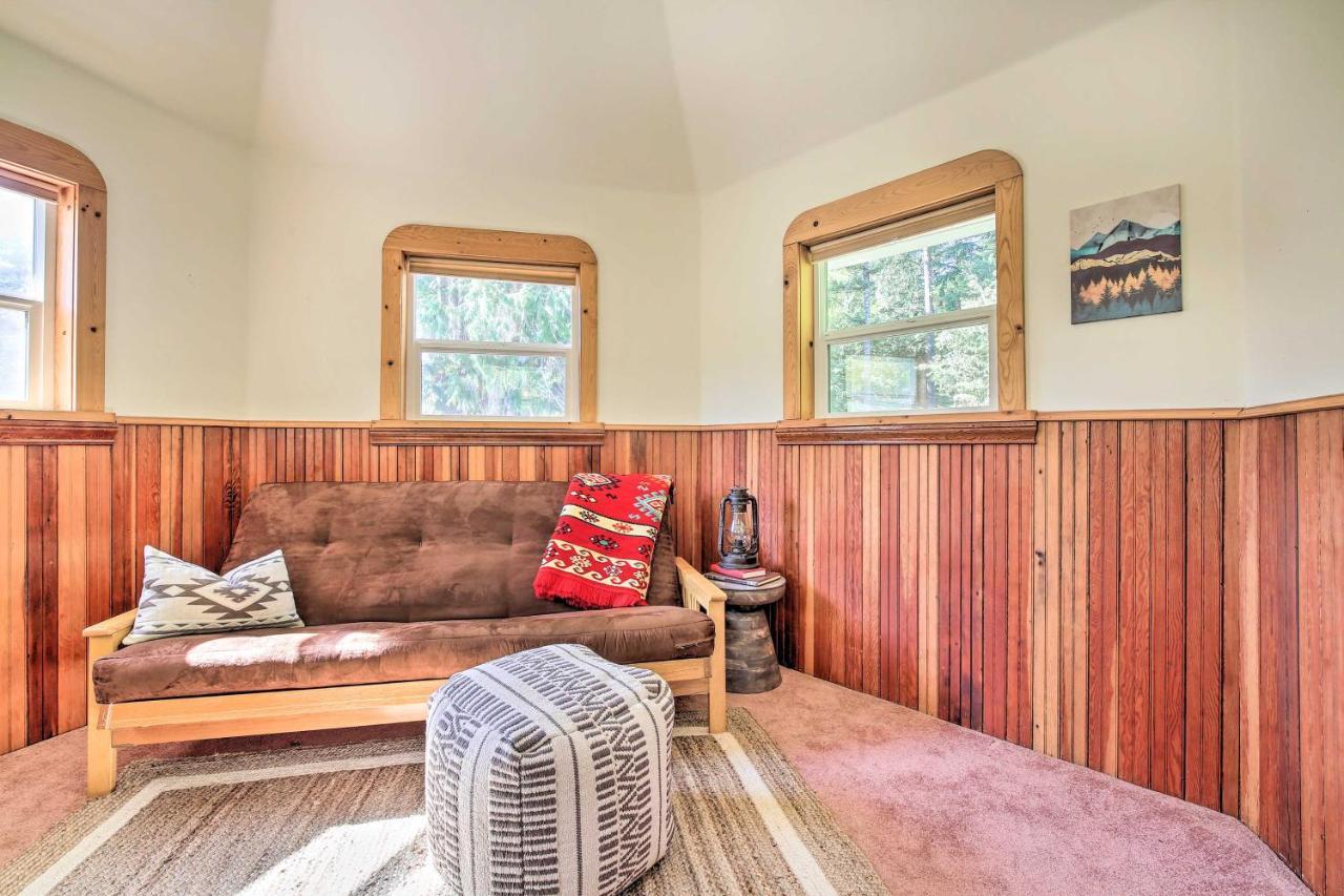Cozy Black Bear Retreat By Mount Rainier! Ashford Exteriör bild
